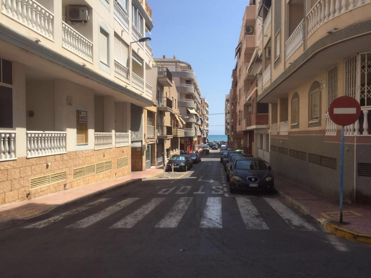 Torrevieja Playa Locos Apartment Exterior photo